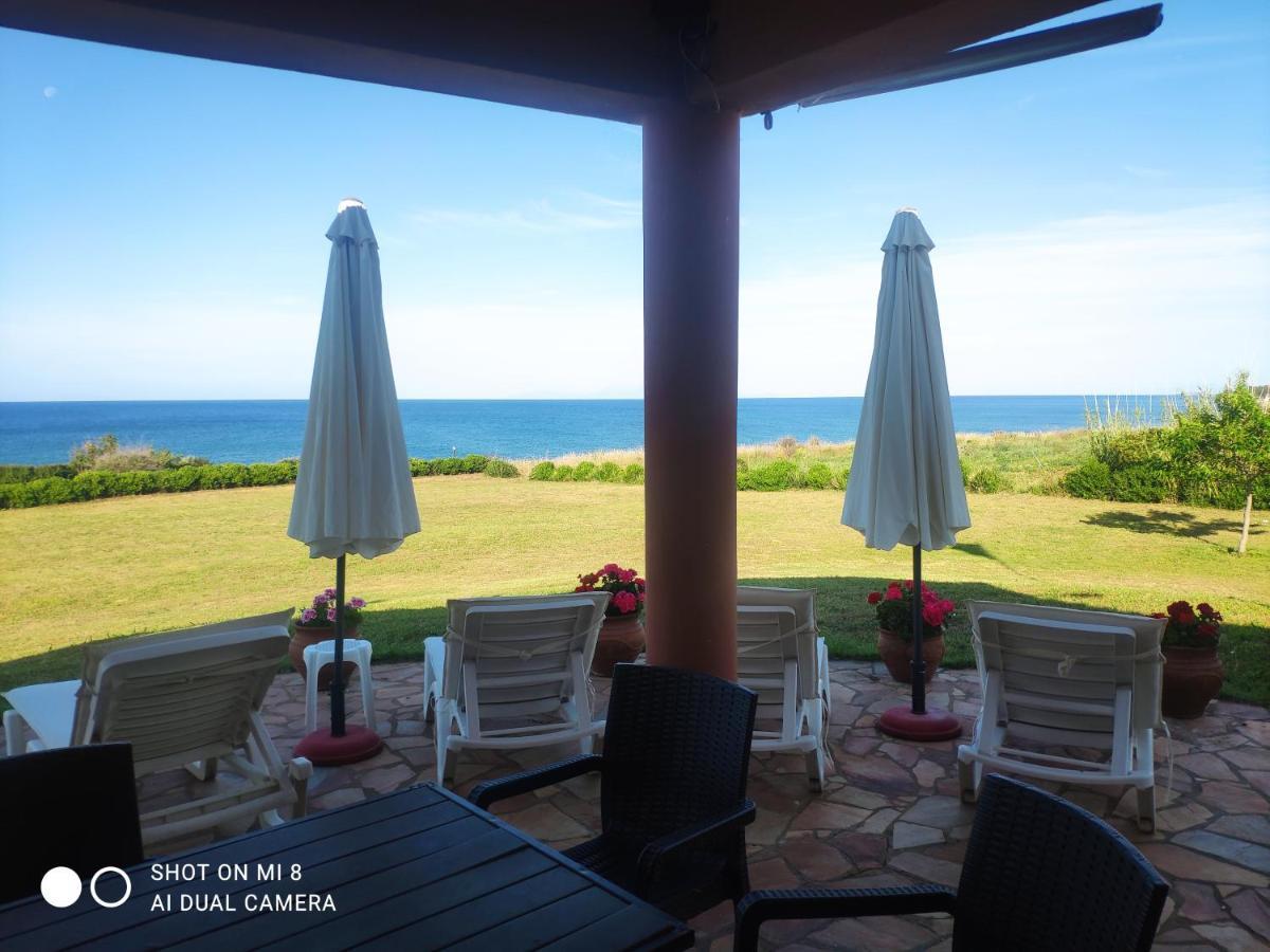 Maronia Villa 외부 사진